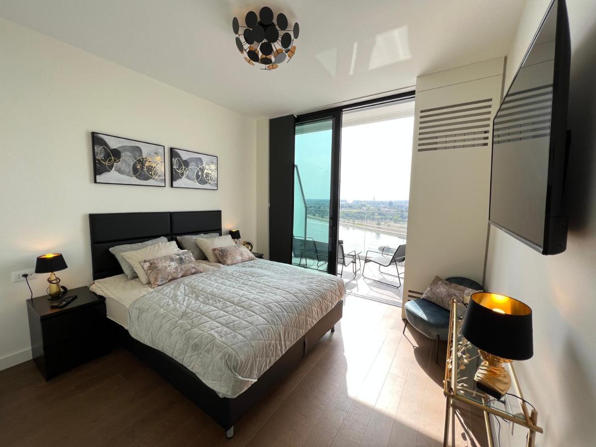 BW Terrace Top Floor Apartments With River View & Self Check-In Belgrád Kültér fotó