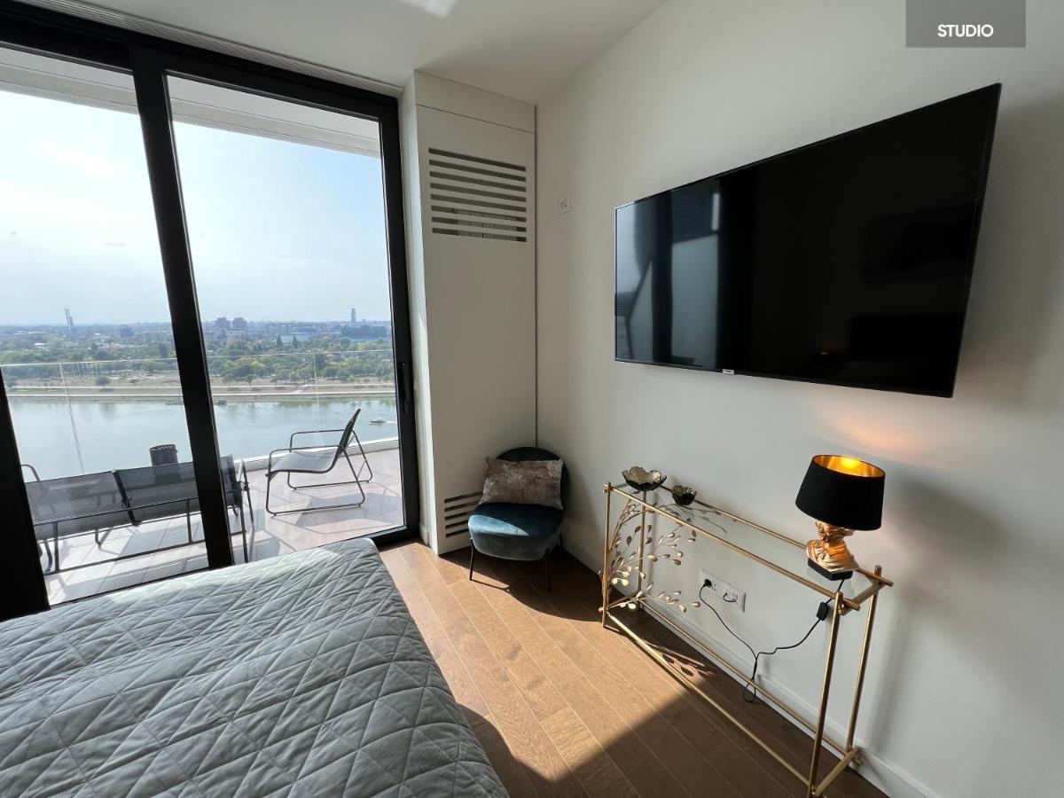 BW Terrace Top Floor Apartments With River View & Self Check-In Belgrád Kültér fotó